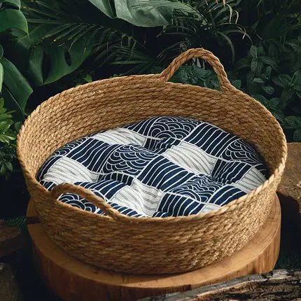 Solea, corbeille en bambou tressé pour chat – avec son tapis